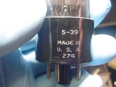 BELL & HOWELL 6V6GT TUBE (by RCA strong tested) LG***