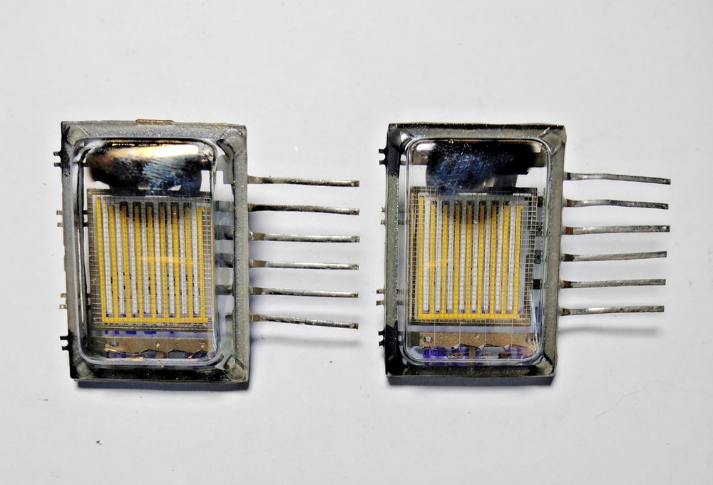2 pcs NEW ILD4-M VFD Display Tubes Same Date Ultra Rare!