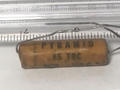 Pyramid outside foil wax capacitor 85TOC .033 mfd 600 vdc 210v063A33