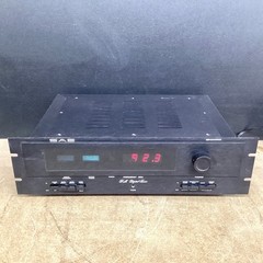 Vintage SAE 8000 FM Digital Tuner Tested