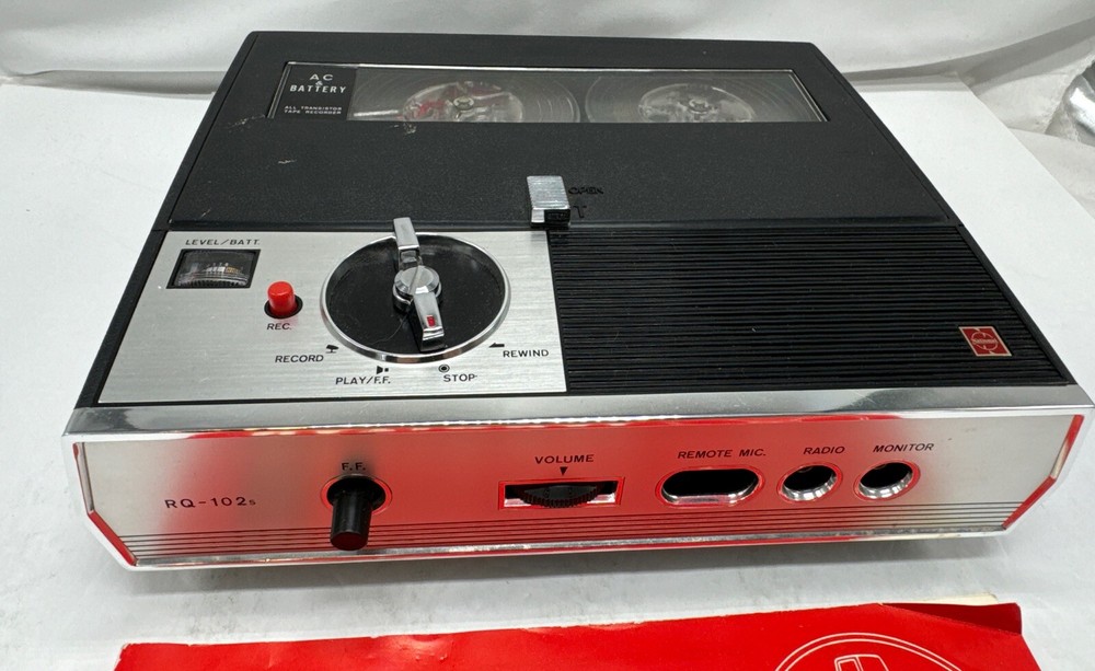 National Portable Reel To Reel RQ 102S Player Recorder PARTS/MAY NEED REPAIR VTG