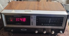 Zenith K472W Electronic Circle of Sound Clock Radio Solid State – Powers Up