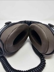 Vintage Pioneer SE-305 Over Ear Headphones Padded Retro Black 1/4” Jack