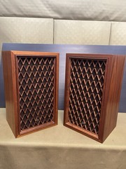 Pioneer CS-44 speakers 2 way fully functional EC original walnut cabinets