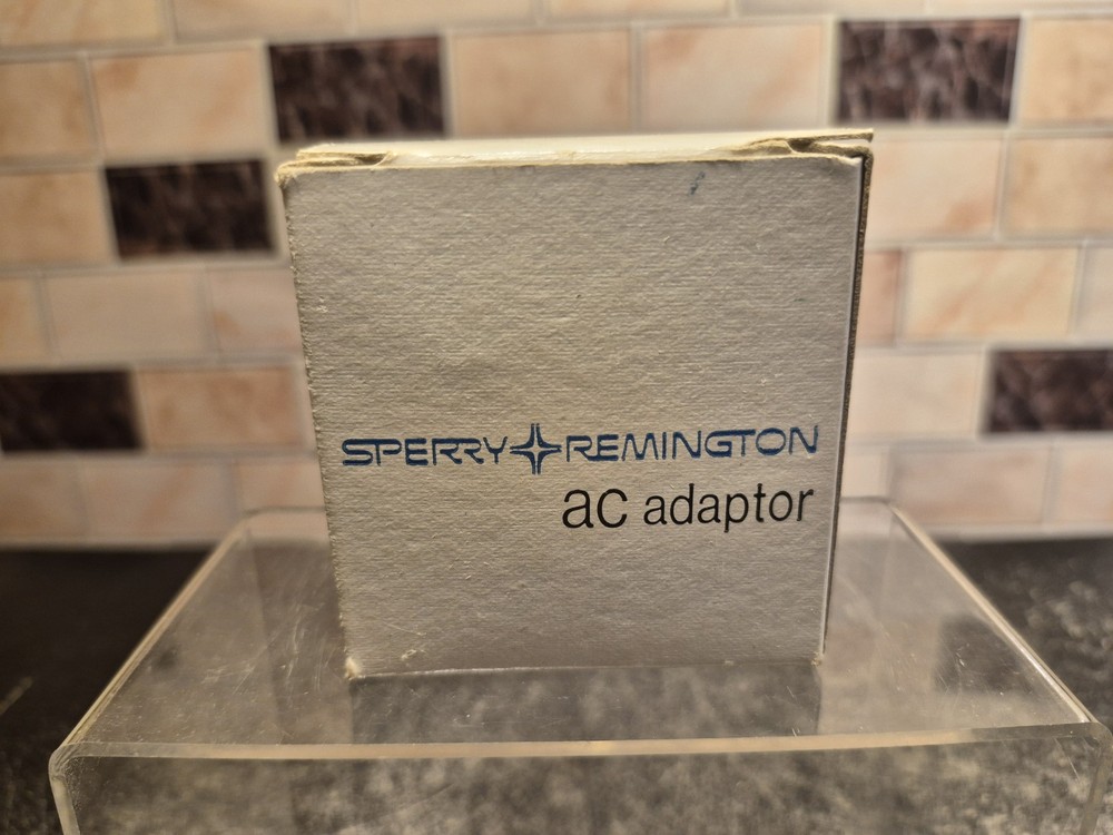 Sperry Remington AC Power Adapter 79996 Output 4.5 VDC 175mA, Input 120V 60Hz 4W