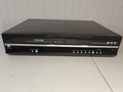 TESTED Toshiba D-VR650KU DVD VCR Recorder VHS Cassette Tape Player Combo Dubbing