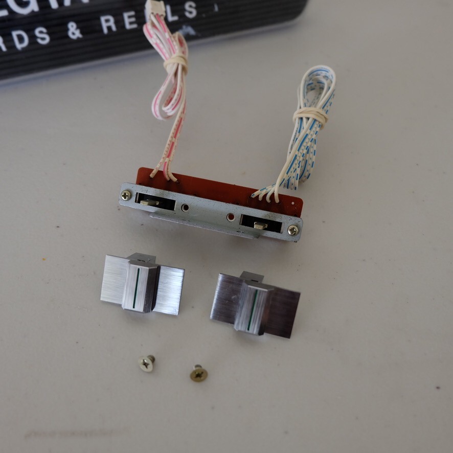 Akai GX-77 Reel to Reel – Timer Start Reverse Selector Assembly T1010C5160