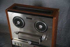 TEAC A-5300 Reel to Reel Recorder Works [read]