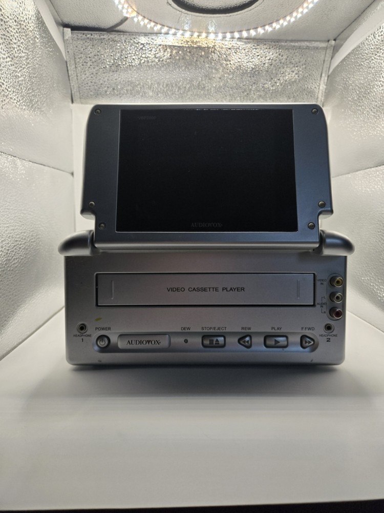 RARE Vintage Audiovox VBP2000 Portable VHS 5″ LCD Screen No Cords