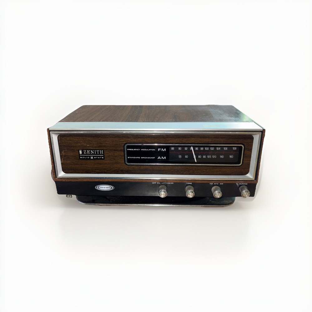 VTG Zenith R421 Circle of Sound AM FM Radio