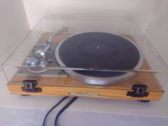 PIONEER PL-514 TURNTABLE- Belt Drive. Restored w Red Oak Veneer Serviced