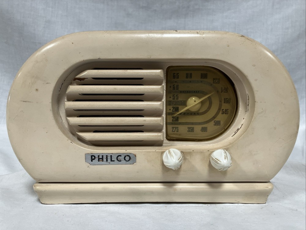 1942 Philco 42-KR3 Refrigerator Art-Deco AM Radio – Works See Video