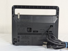 General Electric 2 Way AC/Battery AM/FM Radio Model 7-2825H – Tested