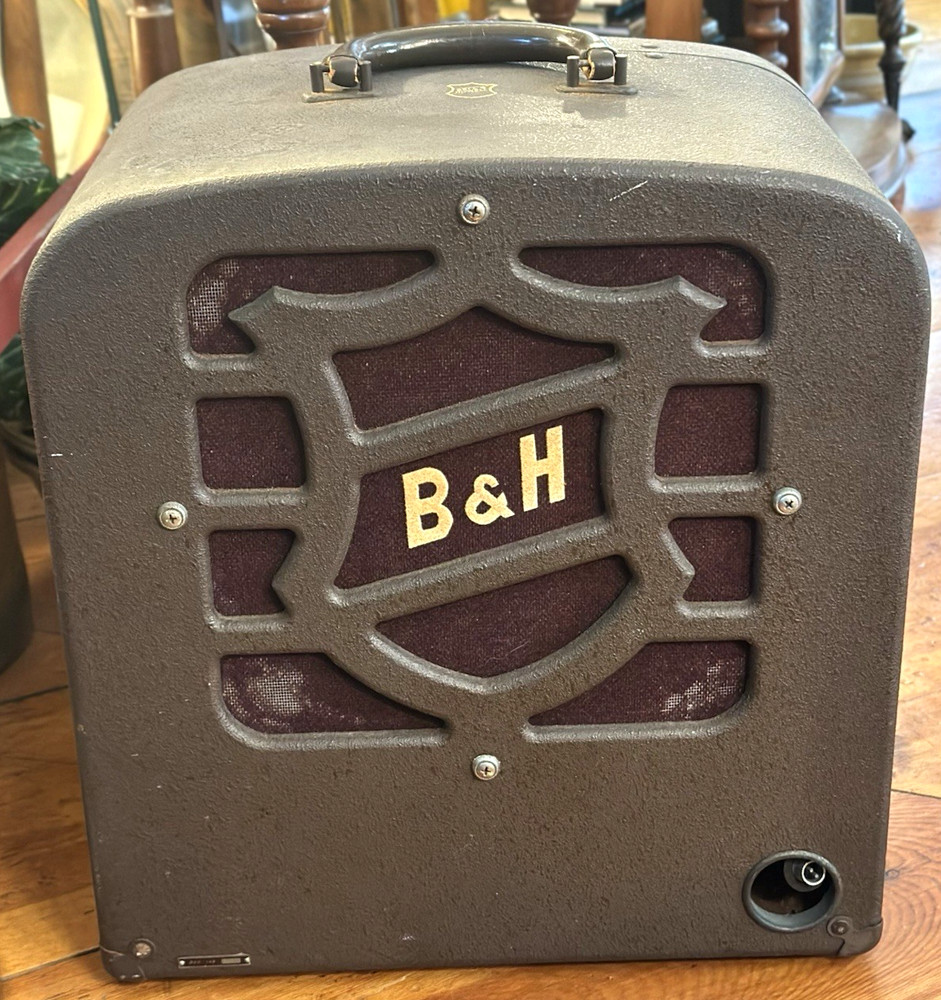 BELLE & HOWELL SPEAKER….CA.1940