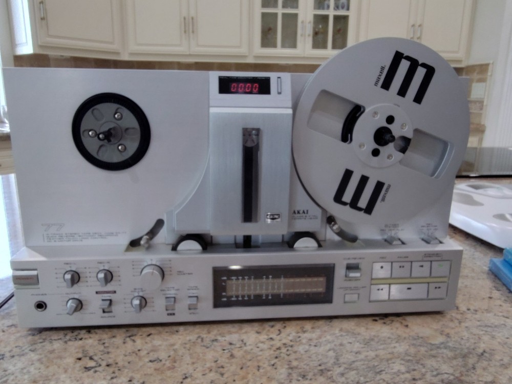Akai GX-77 4-Track Stereo Reel-to-Reel Tape Deck Glass X’Tal Ferrite Head