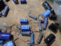 BIG LOT of VINTAGE. DIODES, TRANSISTORS. CAPACITORS COILS… ?? Look to be used