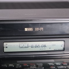 SONY SVO 2000 Professional VCR S-VHS Player recently serviced WORKING!