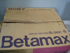 SONY SL-2401 BETAMAX VCR MINT COND. W/BOX, MANUAL & REMOTE MUST SEE! READ!