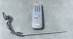 Vintage 1999 Sharp 13L-M100 CRT TV Front Inputs Retro Gaming w Remote & Antenna