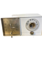 Vintage General Electric Model C-403 5-Tube AM Radio Alarm Clock US Made MCM