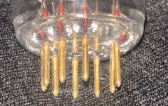 ECC83S/12AX7/7025 JJ Electronic Gold Pin Halo Getter Premium Guitar Preamp Tube