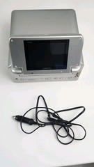 AudioVOX VBP2000 Portable VHS Player 5″ Active Matrix Color LCD VCR SEE DESCR