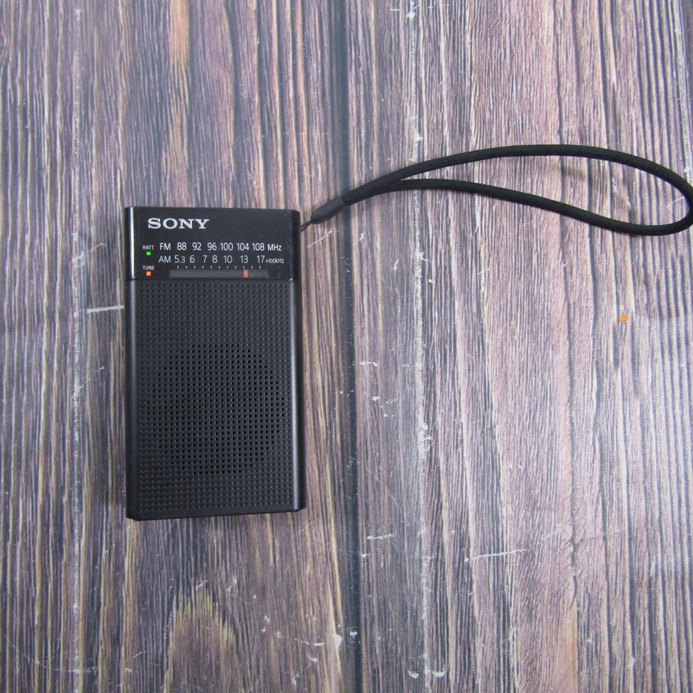 Sony ICF-P26 FM AM Portable Radio Black Pocket Handheld Battery Powered Receiver