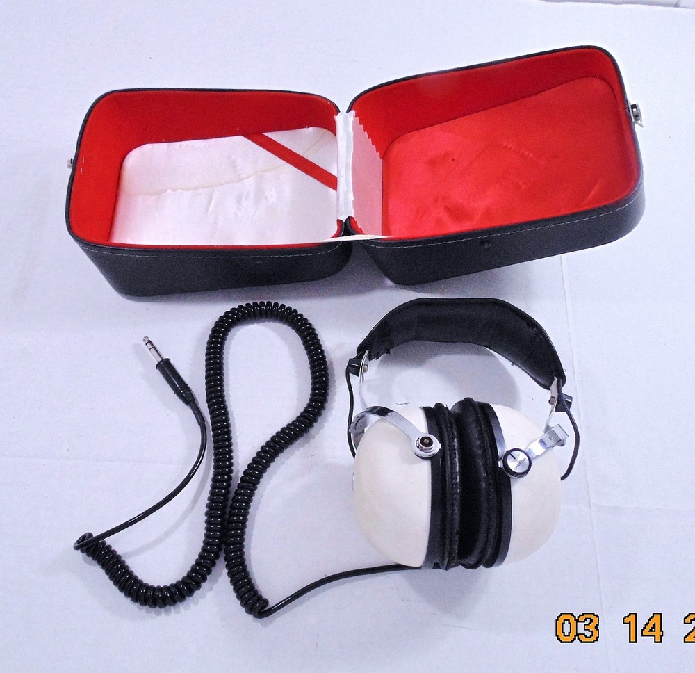Vintage Pioneer SE-50 2-Way Stereo Headphones Orig Case Tested Works Great Japan