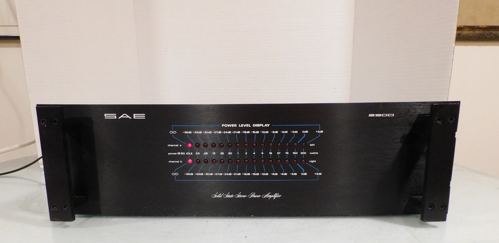 SAE 2300 Stereo Power Amplifier Excellent Audio