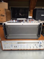 TEAC X-3 Reel to Reel Tape Deck. Powers On. Fast Forward & Rewind Working.