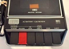 Vintage Realistic Portable Cassette Recorder CTR-41-READ