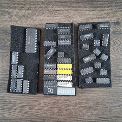 LOT 56 Electronic Chips – Wingshing, Tesla, TI, Beckman, Motorola
