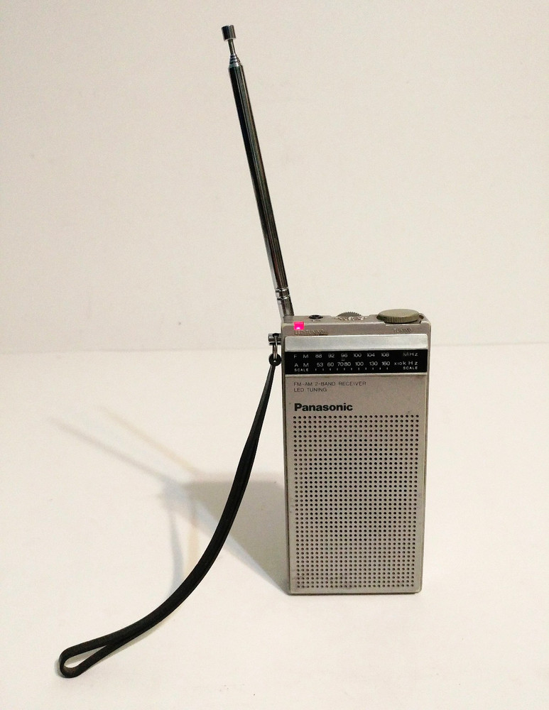 Vintage Panasonic RF-080 FM/AM Pocket Radio – Working !