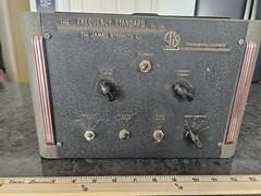 The James Knights Co. FS-344 Frequency Standard Tube Amplifier Unit