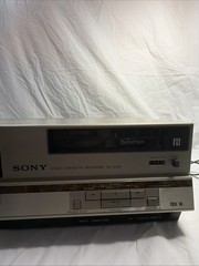 Sony Betamax Beta Tape Player SL-5000. Power On, Not Tested It