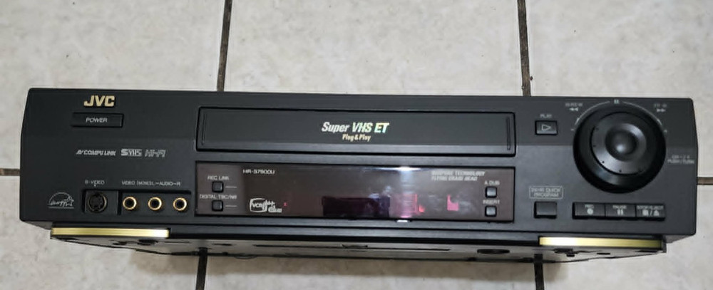 JVC HR-S7900U SUPER VHS S-VHS ET PROFESSIONAL VCR WORKS 4 VIDEO TRANSFER TO DVD