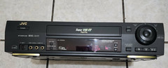 JVC HR-S7900U SUPER VHS S-VHS ET PROFESSIONAL VCR WORKS 4 VIDEO TRANSFER TO DVD