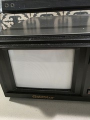 Vintage 1988 Goldstar/LG Viewmax GVT-9100M Portable VCR 5” Color Monitor WORKS
