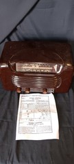 Vintage Bakelite Philco Tube Radio 48-472-121 w/ Schematic