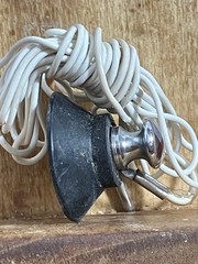 Vintage CRT TV High Voltage Anode Suction Cup Connector Lead w/ Leather Case Ser