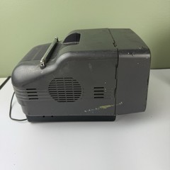 Vtg Spectra 5” Portable Color TV Comes With Battery Adapter No Wall Plug