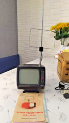 Vintage Soviet Mini TV Elektronika 409D B&W Portable Television NOS Full Set Box