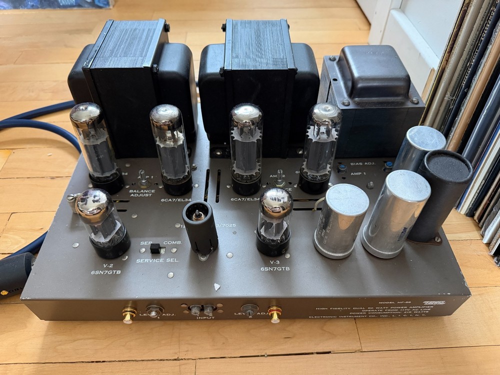 EICO HF-89 stereo tube amplifier – Serviced