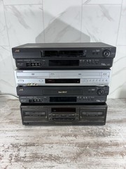 Lot Of 4 Devices For Parts Or Repair VCR JVC Hr-s5902u Sony Slv-d370p Technics