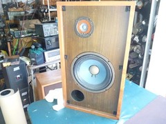 Vintage Classic 1970’s Marantz Imperial 6-G Large Floor Stereo Speakers USA