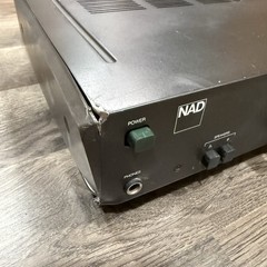 NAD 3125 Stereo Amplifier Vintage LEFT CHANNEL BROKE ( DAMAGED CASE )