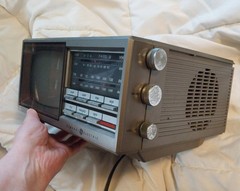 General Electric Vintage TV Radio