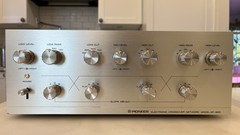120 volt pioneer SF-850 ELECTRONIC CROSSOVER perfect working ,nice