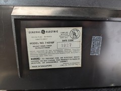 Vintage General Electric GE 7-4310F AM/FM Flip Digit Alarm Clock Radio Wood
