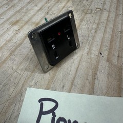 Pioneer SX-700T Receiver Parts – Speaker Output Plug Terminal